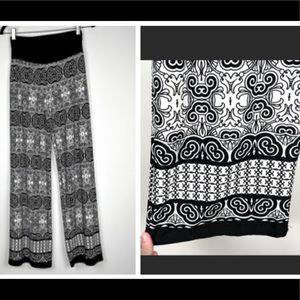 New Direction Palazzo Tribal Print Pants.